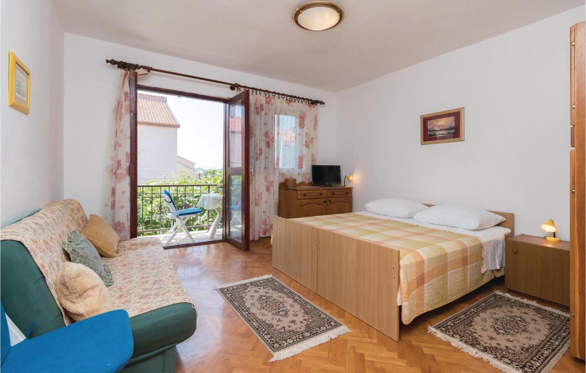 Nice Apartment In Zadar With Wifi Luaran gambar