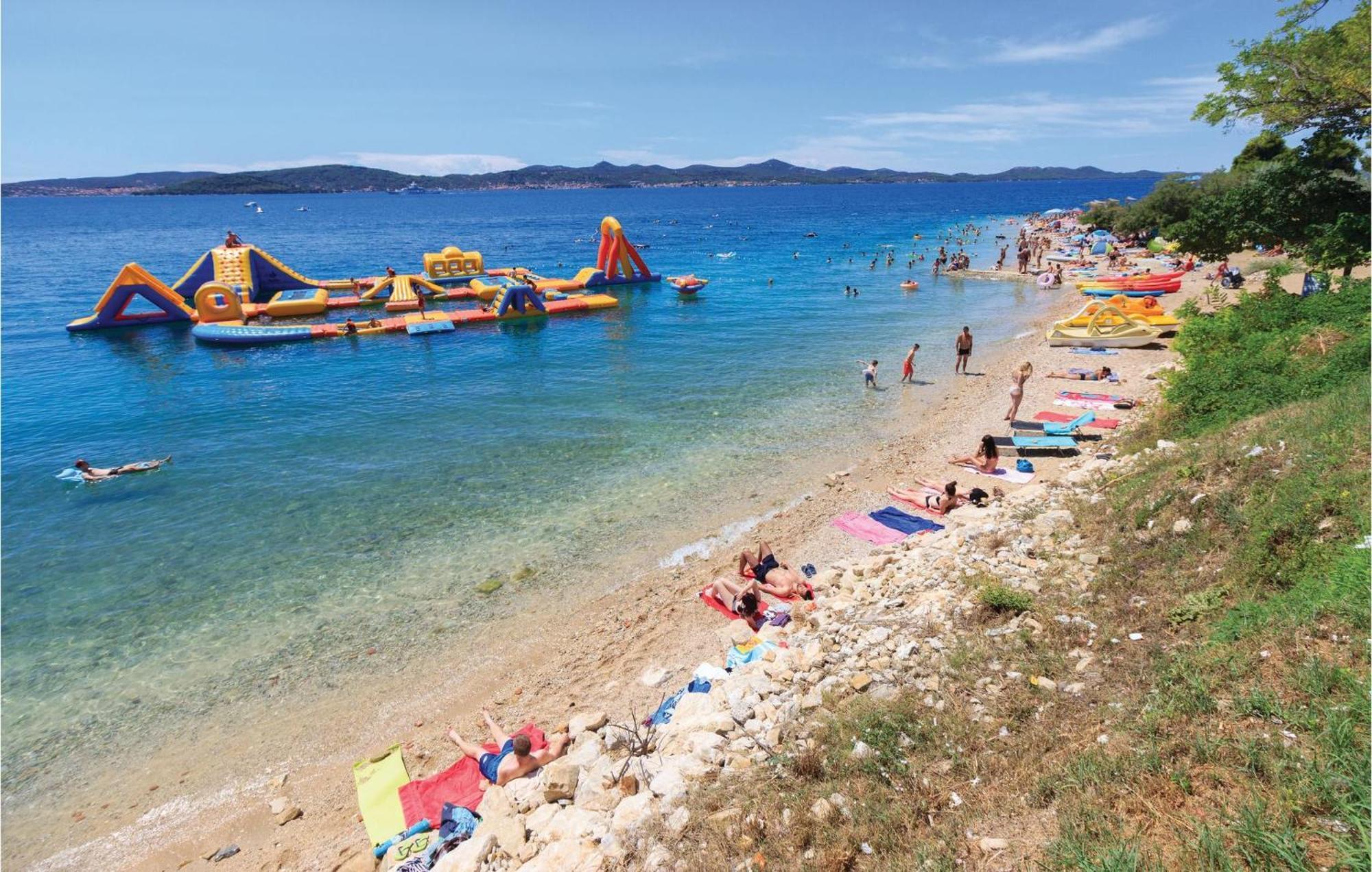 Nice Apartment In Zadar With Wifi Luaran gambar